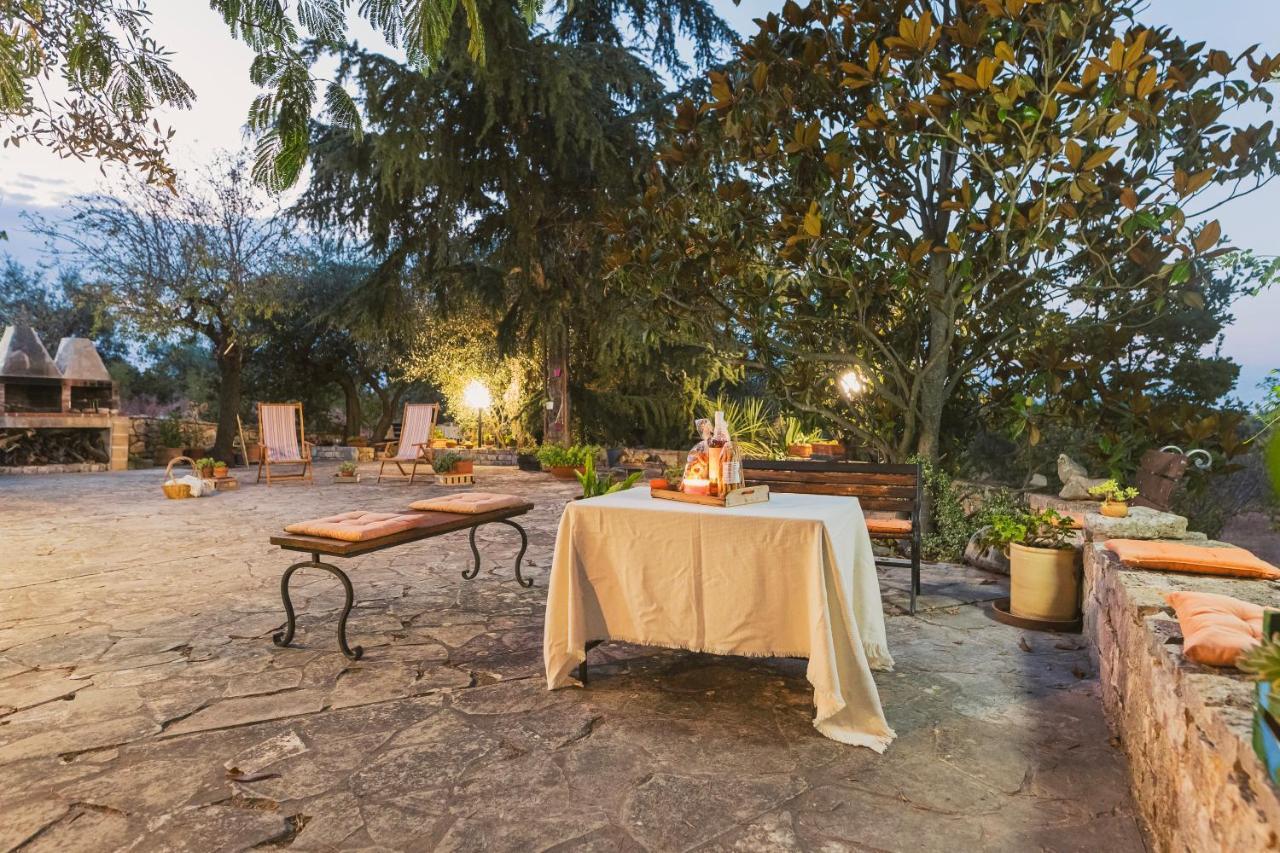 Trulli Country House Carla'S Secret Кастелана Гроте Екстериор снимка
